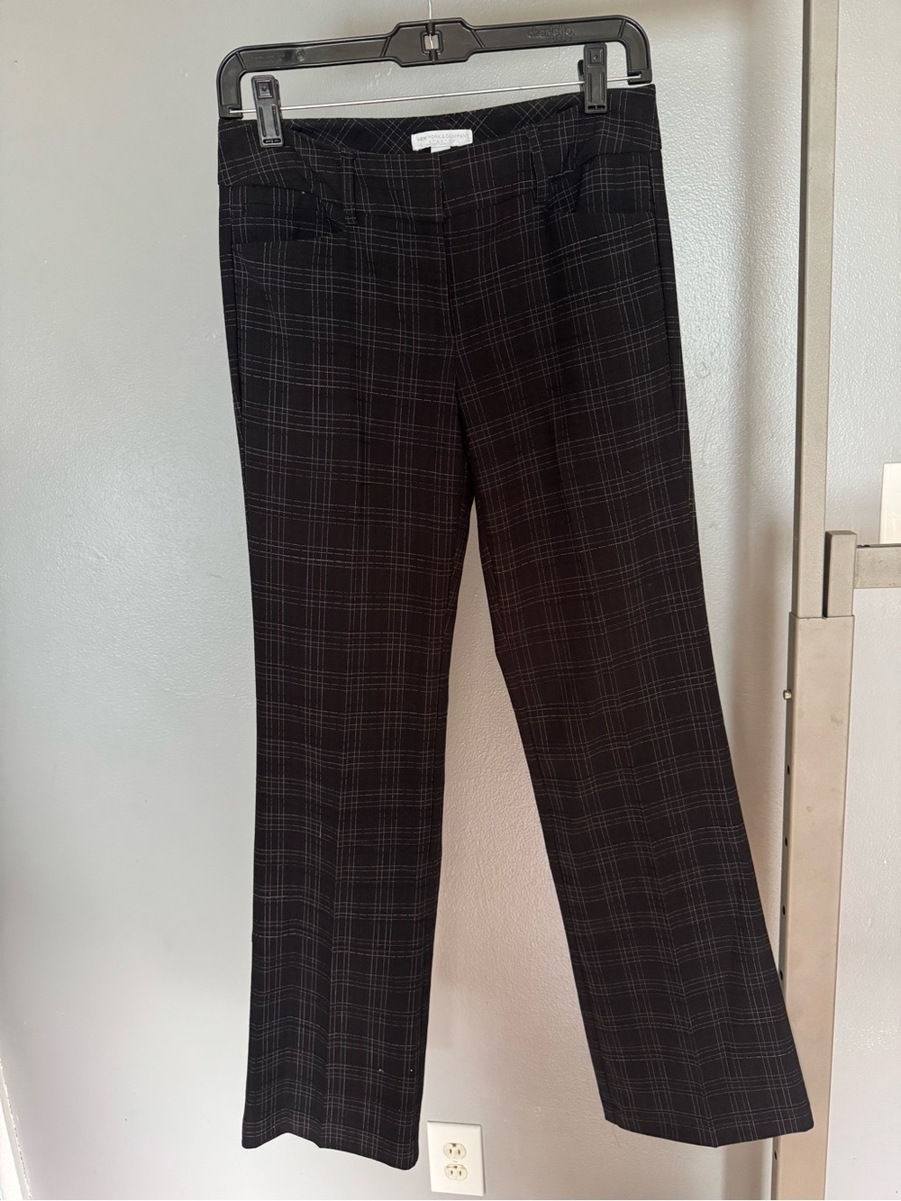 New York & Company Black with Gray Windowpane Stretch Pants